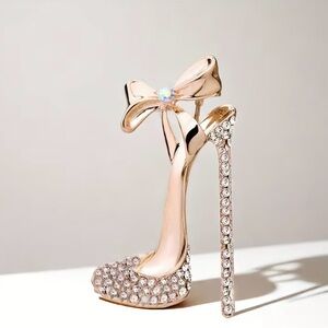 Elegant Crystal-Embellished Stiletto Heel Brooch